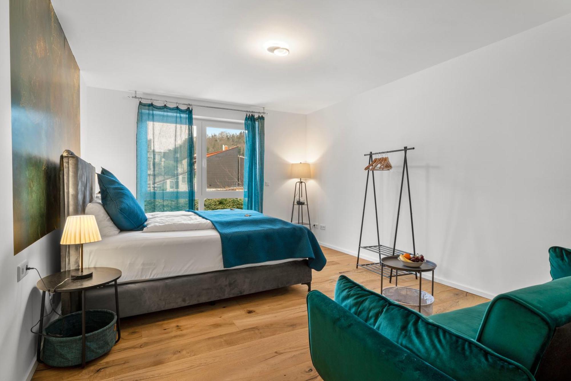 Lit Living - Luxury House - Box Spring - Parking - Exclusive Kitchen Appartement